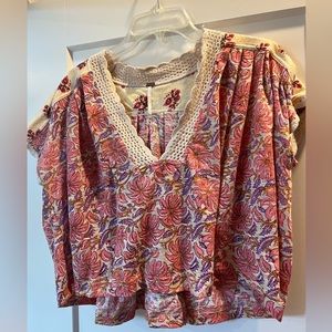Free People Cropped Shirt. Size XS.